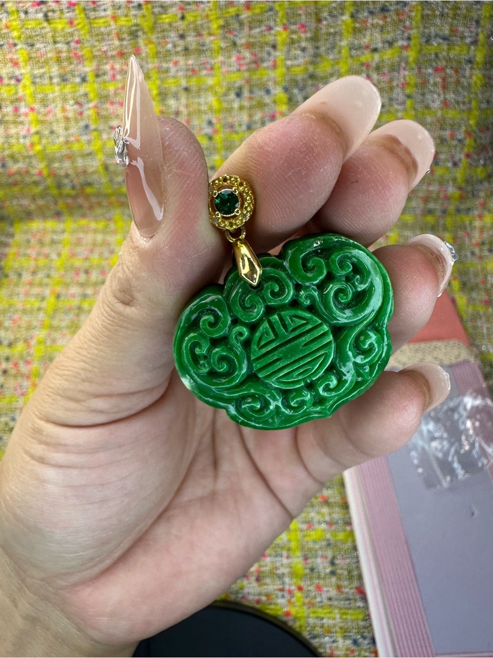 Dry Green Jadeite carving antique pattern  pendant